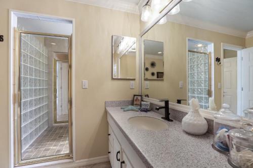 Fotografie z fotogalerie ubytování Dolphin Daze v destinaci Holmes Beach