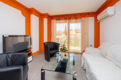 Bezaubernde Villa nur 500 Meter zum Strand mit Meerblick, Privatpool, Grill, Waschmaschine
