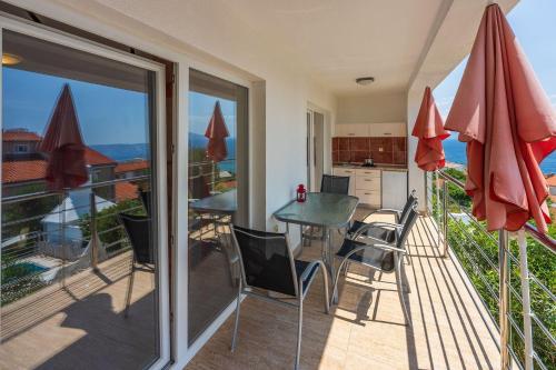 Bezaubernde Villa nur 500 Meter zum Strand mit Meerblick, Privatpool, Grill, Waschmaschine