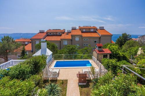 Bezaubernde Villa nur 500 Meter zum Strand mit Meerblick, Privatpool, Grill, Waschmaschine