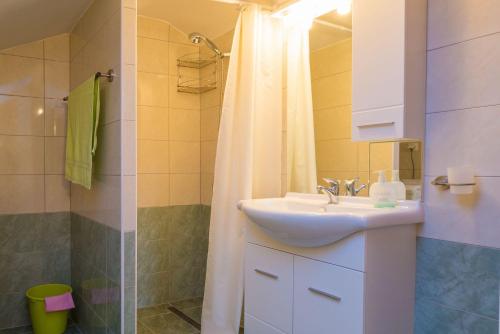 Besonderes Penthouse-Apartment auf zwei Etagen - nur 450 Meter zum Strand