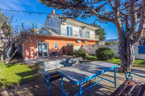 Atemberaubendes Studio direkt am Meer mit privatem Balkon, Grill, Meerblick