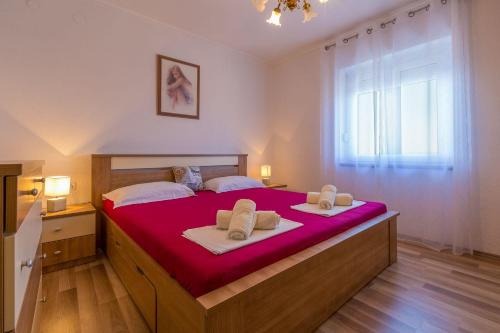 Beeindruckendes Apartment mit grosser Dachterrasse, Whirlpool, Meerblick, Grill, Aussendusche