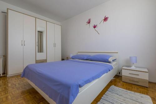 Charmantes Apartment nur 300 Meter zum Strand mit Meerblick, Waschmaschine, WiFi