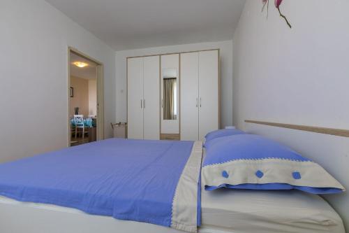 Charmantes Apartment nur 300 Meter zum Strand mit Meerblick, Waschmaschine, WiFi