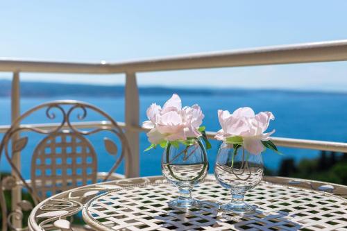 Modernes Apartment nur 90 Meter zum Strand mit Meerblick, Tiefgarage, Klima