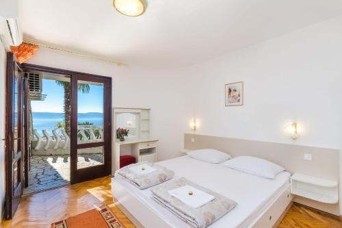 Mediterranes Apartment mit Meerblick, Grill - ab 14 Tagen Aufenthalt eine gratis Bootsfahrt