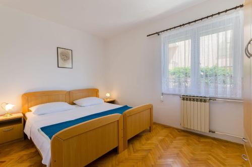 Komfortables Apartment nur 200 Meter zum Strand mit 2 Balkone, Meerblick, Grill