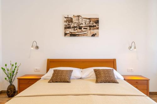 Idyllisches Apartment nur 120 Meter zum Sandstrand mit Meerblick, privatem Balkon, WiFi
