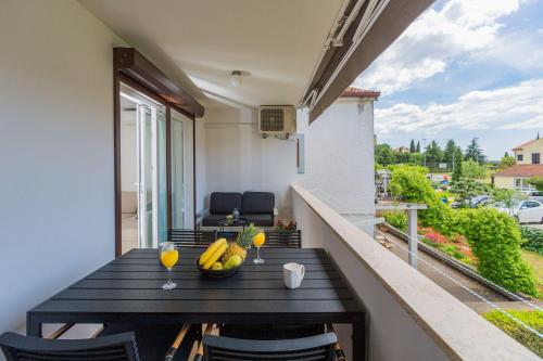 Exquisites Apartment mit eigener Galerie, Babybett, Waschmaschine und nur 700 Meter zum Strand