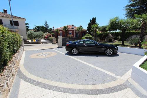 Lauschiges Studio-Apartment nur 5 Gehminuten zum Zentrum von Rovinj - mit Privatparkplatz