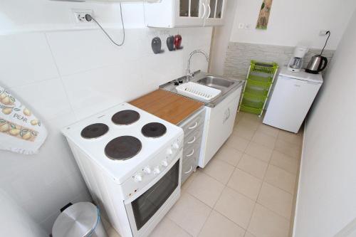 Lauschiges Studio-Apartment nur 5 Gehminuten zum Zentrum von Rovinj - mit Privatparkplatz