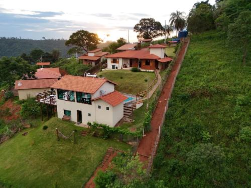 Landskap semula jadi dekat dengan rumah percutian