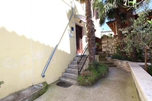 Traumhaftes Studio-Apartment nur 400 Meter zum Strand inmitten der Altstadt von Rovinj