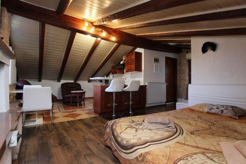 Traumhaftes Studio-Apartment nur 400 Meter zum Strand inmitten der Altstadt von Rovinj
