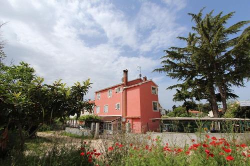 Traumhaftes Apartment in Rovinj nur 300 Meter zum Strand mit Taxibootverbindung