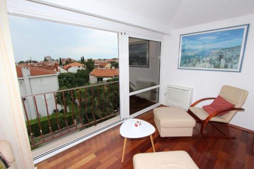 Bezauberndes Apartment mit Blick auf die Eufemia von Rovinj von der Dachterrasse