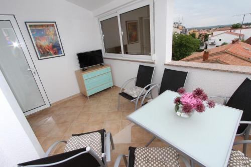 Bezauberndes Apartment mit Blick auf die Eufemia von Rovinj von der Dachterrasse