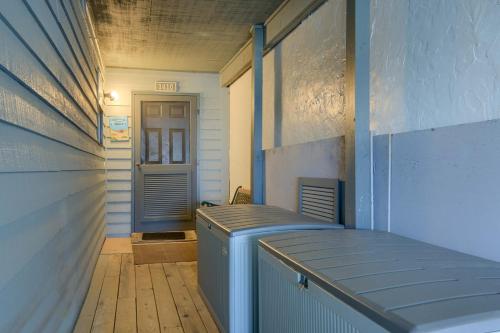 Φωτογραφία από το άλμπουμ του Oceanfront Resort - Swimming Pool - Tennis σε North Topsail Beach