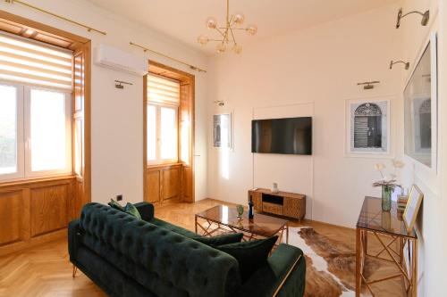 Railway apartment
