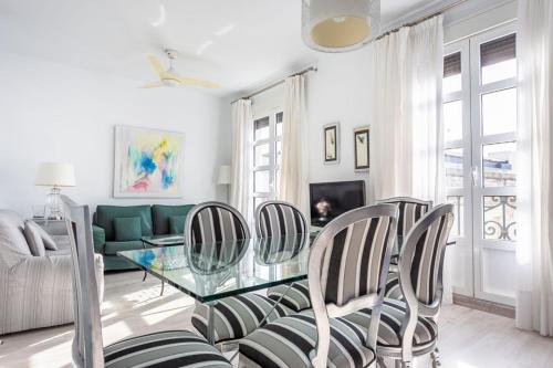 Stunning with Magnificient terrace La Maestranza