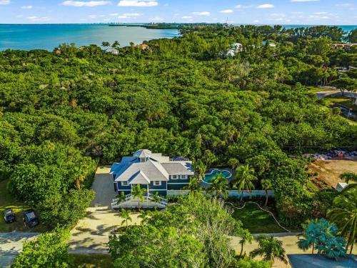 Φωτογραφία από το άλμπουμ του Casa Azul Beach Compound σε Longboat Key