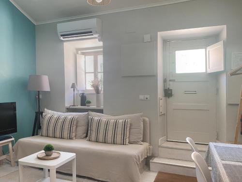 Riverside Apartment 42 - Lisbon