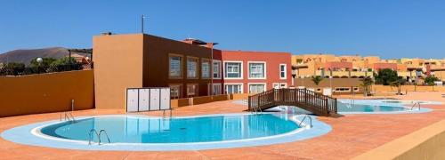 Πισίνα στο ή κοντά στο Evamar House 3 Bedrooms Private Garden and Swimming Pool