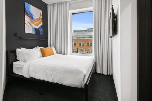 Lift Hotel Image