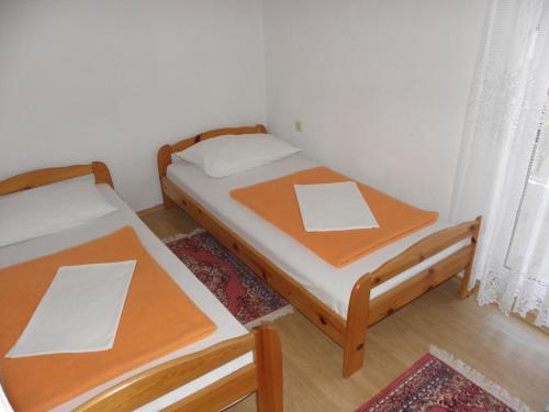 Apartments Zvone