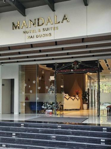 a store front with a display case in a mall at Apec Mandala Hotel Hải Dương in Hải Dương