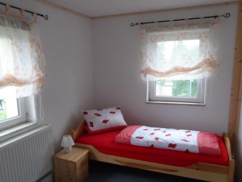 Postel nebo postele na pokoji v ubytování Schwerg Comfortable holiday residence