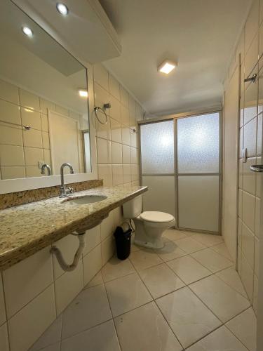 Bilik mandi di Mare Blu - Pousada Hostel