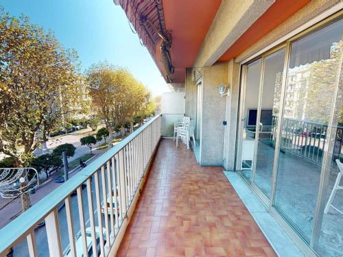 Spacieux 2P centre Menton avec terrasse, clim et parking privé - FR-1-196-370