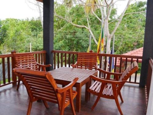 Балкон или терраса в Pearl City Hotel & Yala Safari