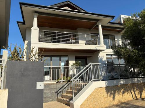Balkón nebo terasa v ubytování Coogee Beach Oasis