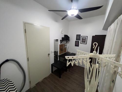 Φωτογραφία από το άλμπουμ του Minimalist Simfoni Apartment σε Beranang