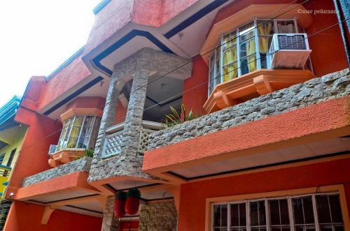TAGAYTAY TOWNHOUSE for Daily Rent