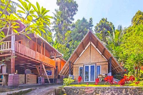 Κήπος έξω από το Rejeng Bungalow Near Gangga Waterfall Lombok