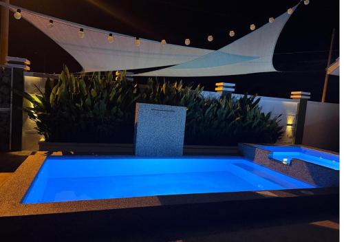 Tiny House Dferry With Private Pool OR 4 Room Homestay Jerantut Wifi Full Aircond