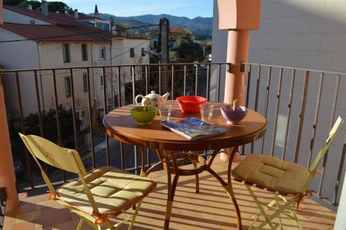 Appart Studio cabine 4 couchages BANYULS SUR MER BN010-001