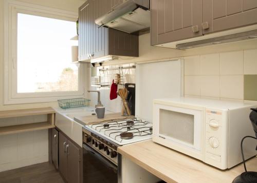 Photo de la galerie de l'établissement Confortable et accueillant T4 à Poitiers, à Poitiers