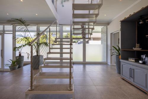 Φωτογραφία από το άλμπουμ του Ocean's Edge Holiday Villa σε Plettenberg Bay