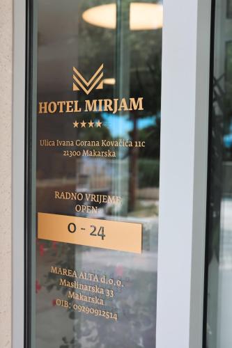 Ein Zertifikat, Auszeichnung, Logo oder anderes Dokument, das in der Unterkunft Boutique Hotel Mirjam ausgestellt ist
