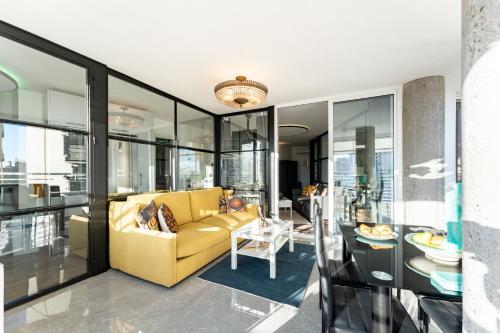 CT 353 - Faro's Torremolinos City Tower 2 - Walking distance to everything