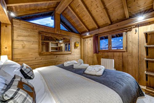 Tiki Lodge - hot tub & sauna photo 33