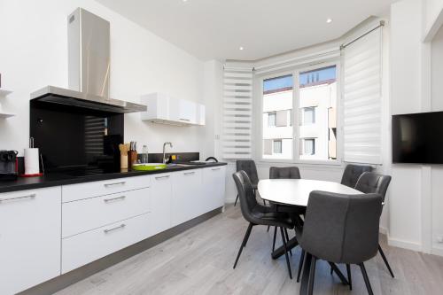 Photo de la galerie de l'établissement Modern Jaurès-Center-Clim-Wifi-Festival, à Cannes