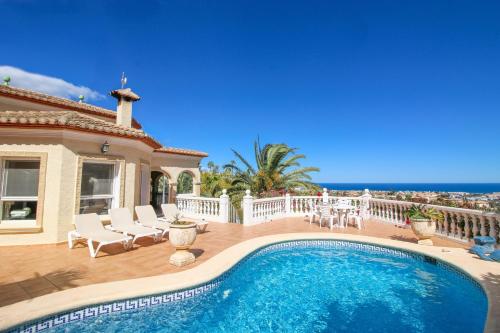 Marquesa BH by CARLOSFERIEN