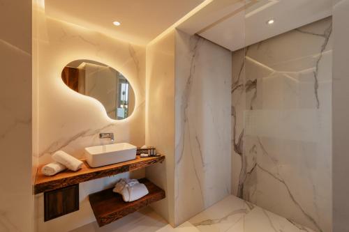 Koupelna v ubytování Hivernage Hotel & Spa