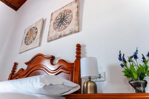 Casa rural con piscina, barbacoa, aire acondicionado, WiFi de alta velocidad, cocina exterior y Parking